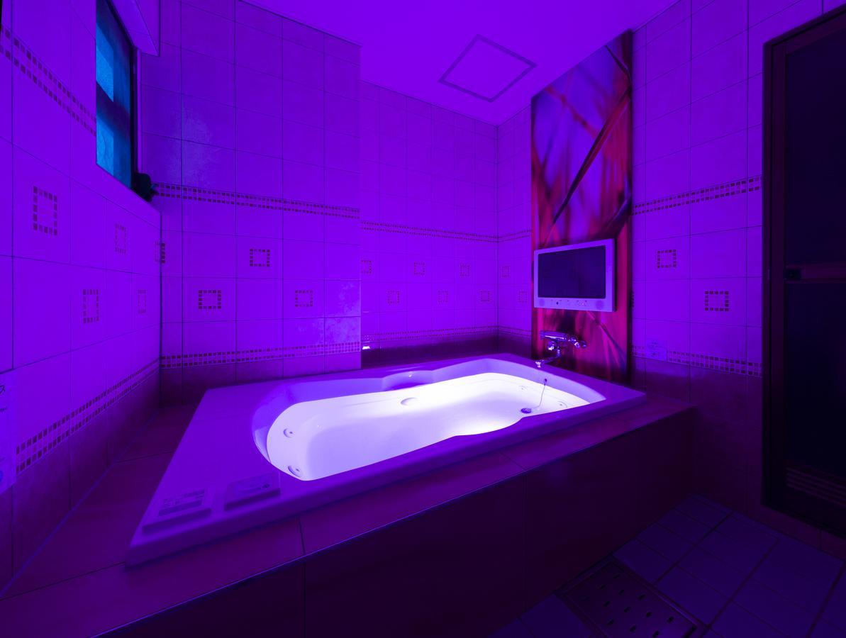 Hotel Plant Garden Resort (Adults Only) Toyokawa Bagian luar foto