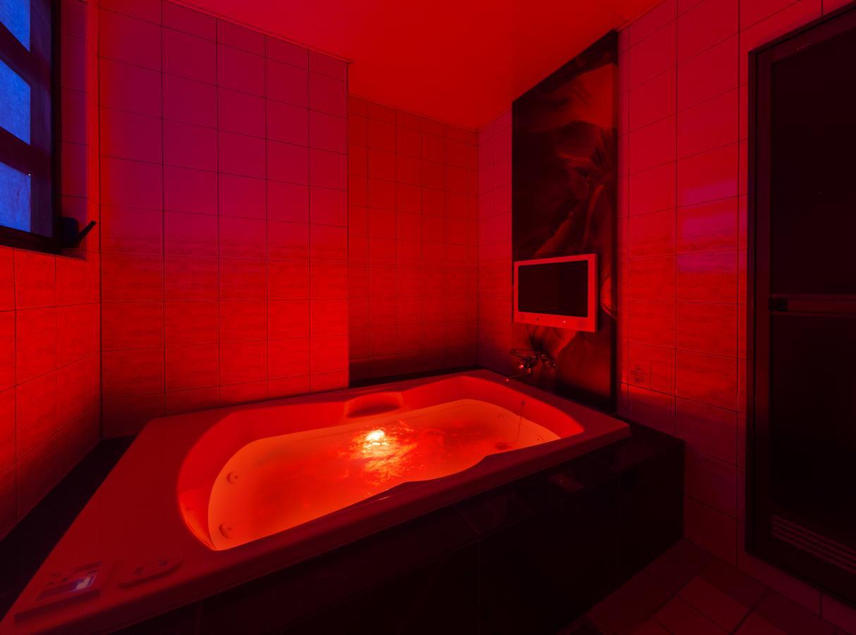 Hotel Plant Garden Resort (Adults Only) Toyokawa Bagian luar foto