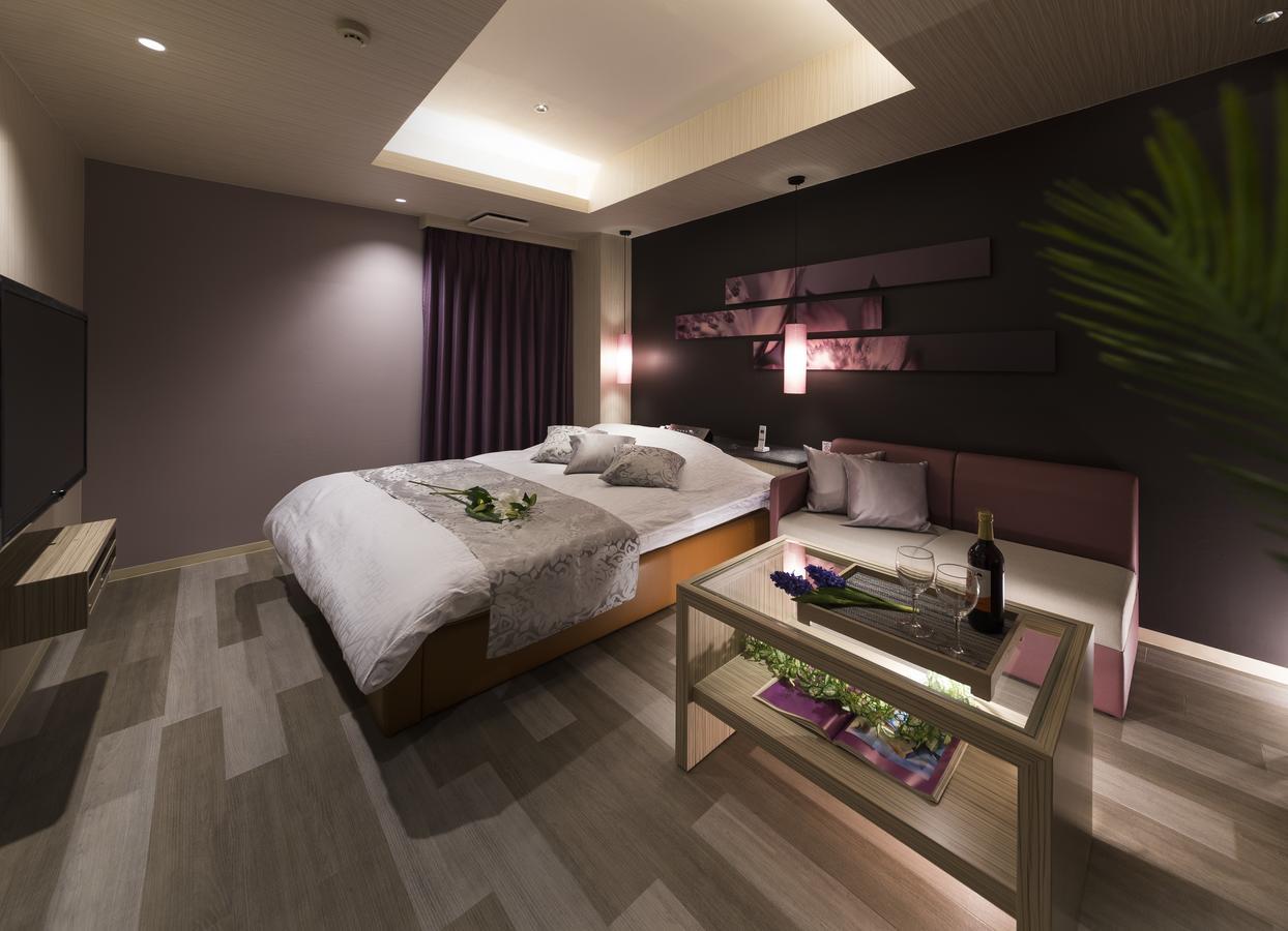Hotel Plant Garden Resort (Adults Only) Toyokawa Bagian luar foto