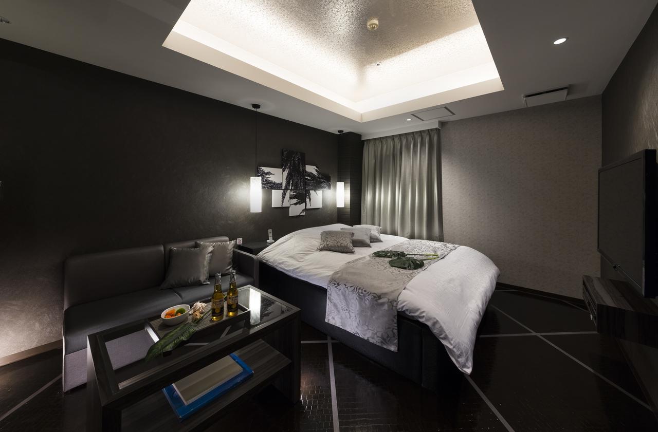 Hotel Plant Garden Resort (Adults Only) Toyokawa Bagian luar foto