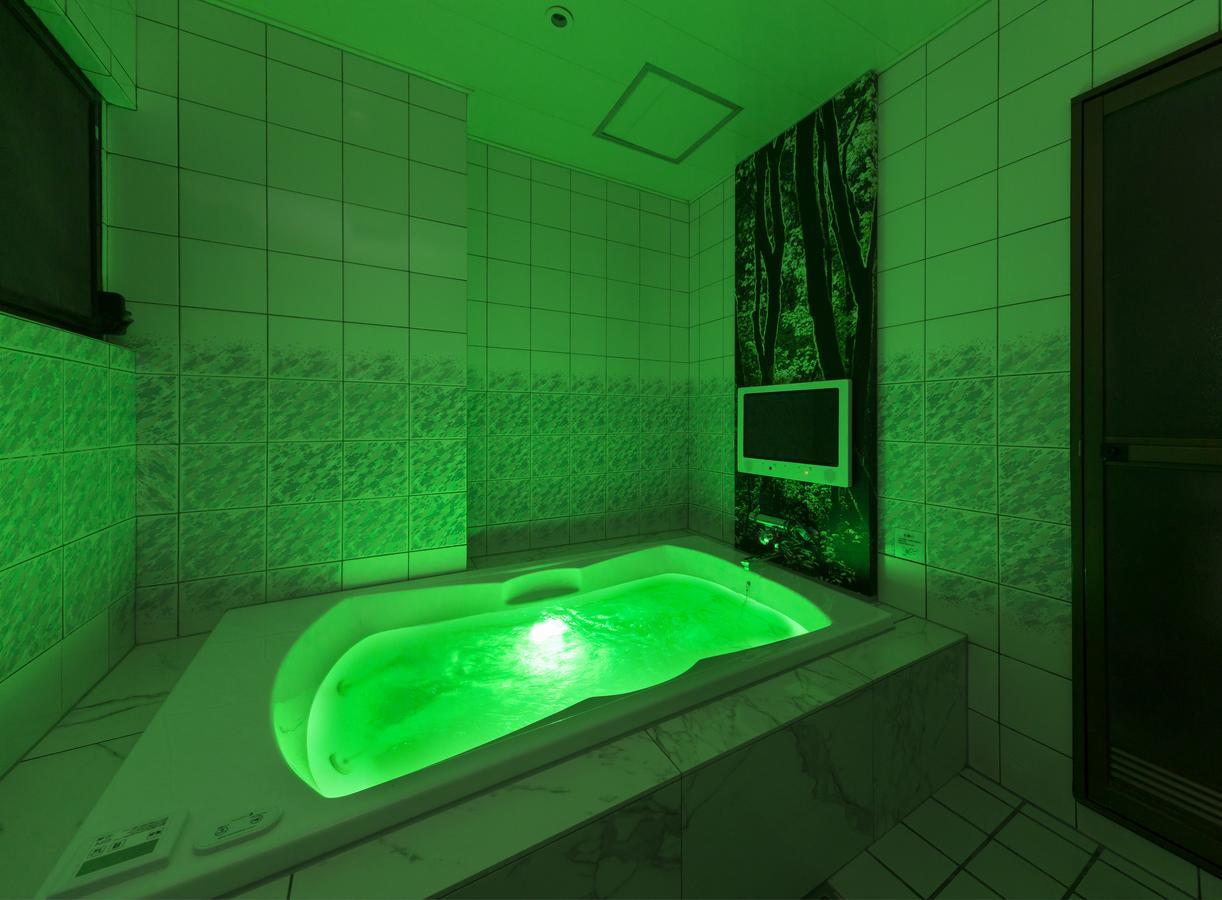 Hotel Plant Garden Resort (Adults Only) Toyokawa Bagian luar foto